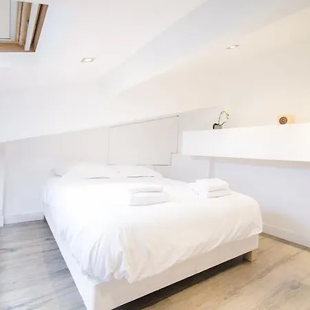 Dreamyflat - In Opera Apartment *